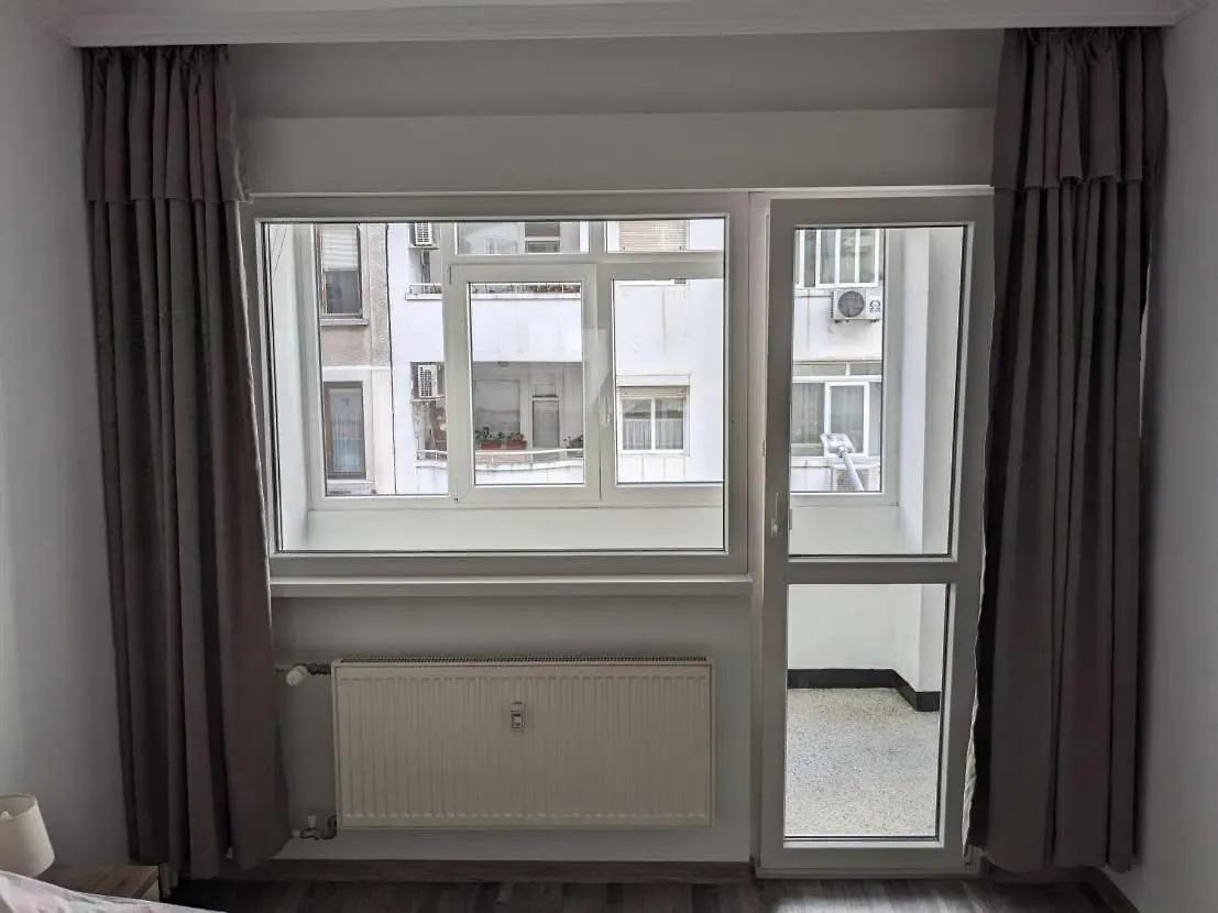 Lazur Apartment Burgas 0*,